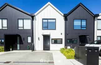 18 Betty Boyes Street, Wallaceville