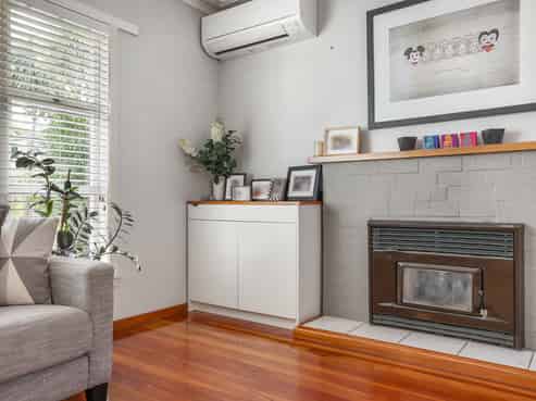 11 Waters Place, New Lynn