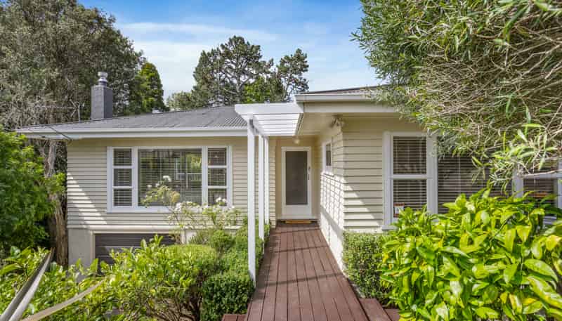 11 Waters Place, New Lynn