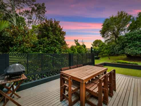 11 Waters Place, New Lynn