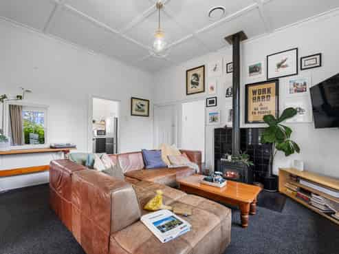 12 McLaren Falls Road, Lower Kaimai