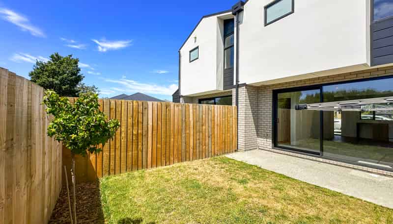 2/116 Aldwins Road, Phillipstown