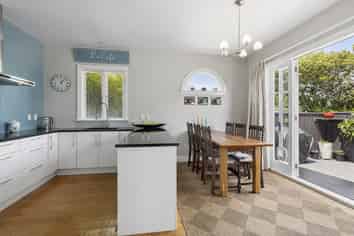 72 Park Road, Miramar