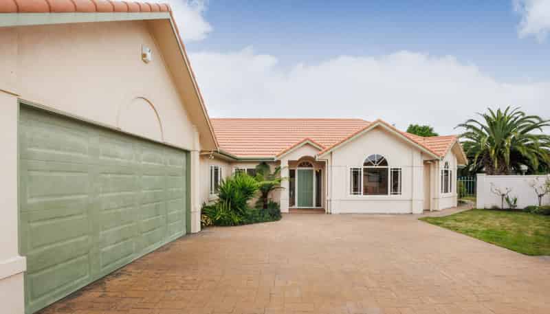 38 East Street, Feilding