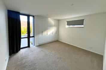 18 Glen Dene Crescent, Wanaka