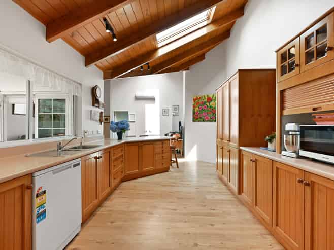 37 Bouverie Crescent, Flagstaff