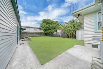 5 Swaffield Road, Papatoetoe
