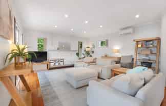 24 Kingdale Road, Henderson