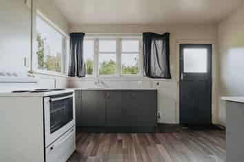 28 Burns Street, Milton