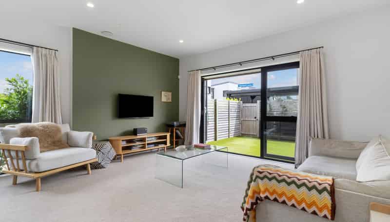 2 Kikorangi Lane, Mount Wellington