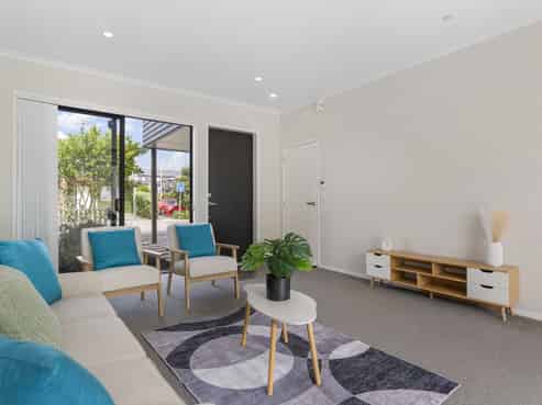 11 Whale Road, Mount Wellington