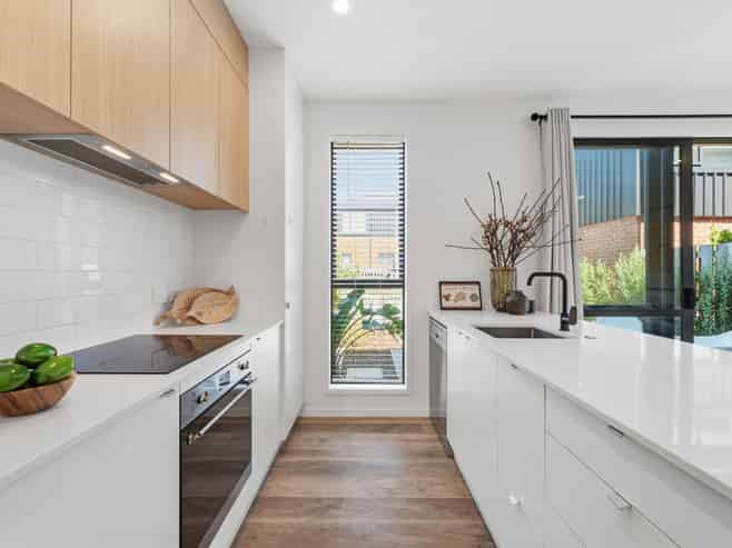 54 Tahuhu Road, Mount Wellington