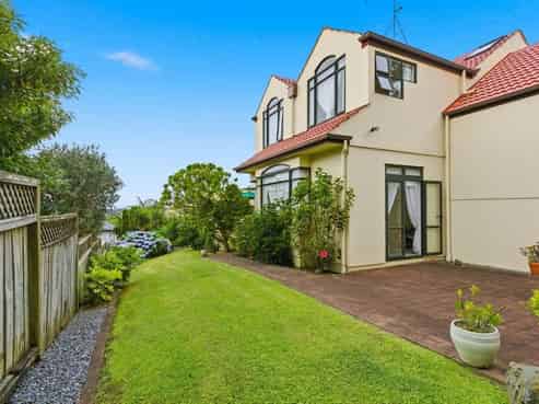 48 Penguin Drive, Murrays Bay