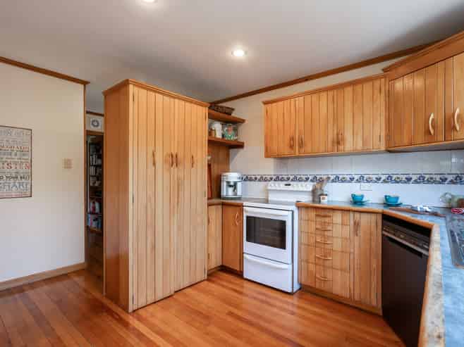 8 Brook Terrace, The Brook