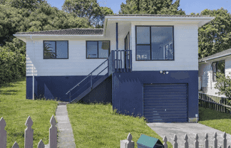 16 Penguin Grove, Waitangirua