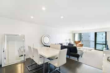 4D/118  Gladstone Road , Parnell