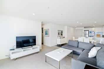 4D/118  Gladstone Road , Parnell