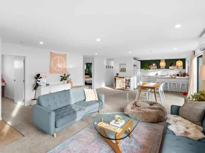 17 Tuke Lane, Wanaka