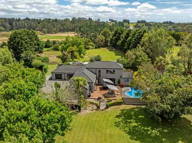 52 Turitea Road, Fitzherbert