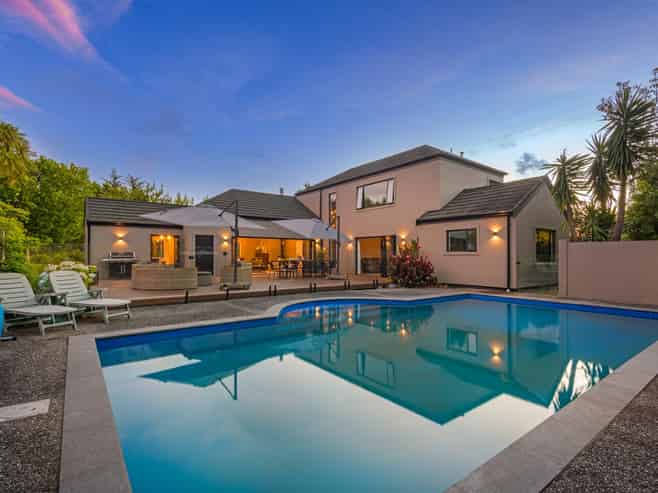 52 Turitea Road, Fitzherbert