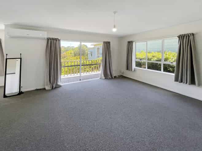 2/110 Britomart Street, Berhampore