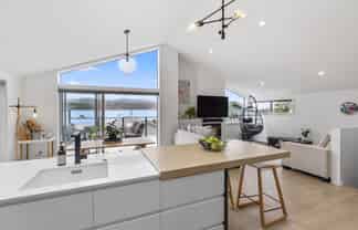 111A Breaker Bay Road, Breaker Bay