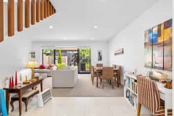 3/9 Edgeware Road, Saint Albans