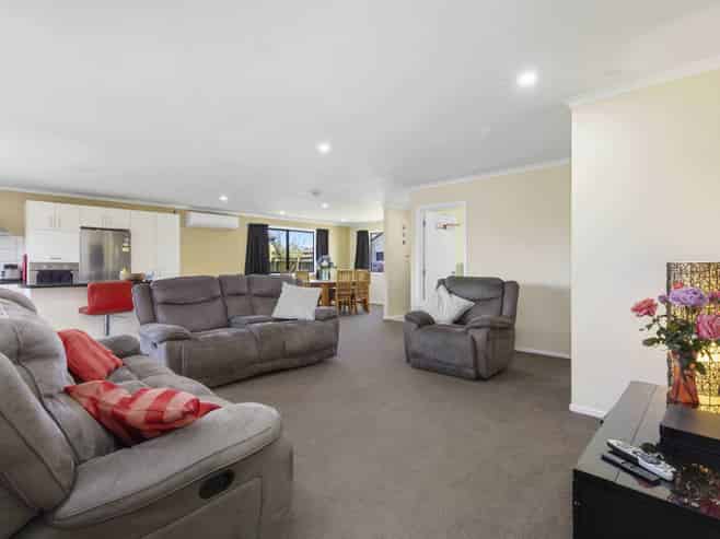 41 Breaker Grove, Waiuku