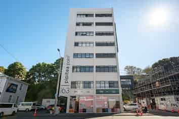 3E/163 Thorndon Quay, Thorndon