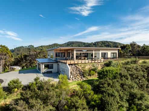 3 Tangaroa Road, Mangawhai Heads