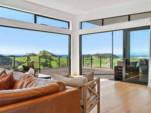 3 Tangaroa Road, Mangawhai Heads