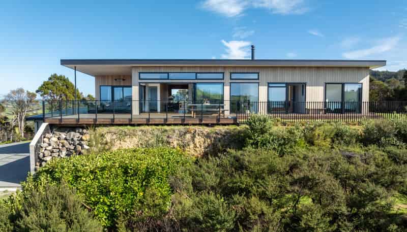 3 Tangaroa Road, Mangawhai Heads