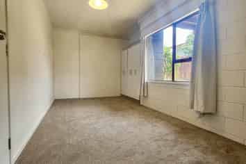 24A Dallas Place, New Windsor