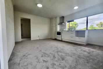 24A Dallas Place, New Windsor