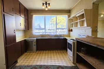 124 Blake Street, Blaketown