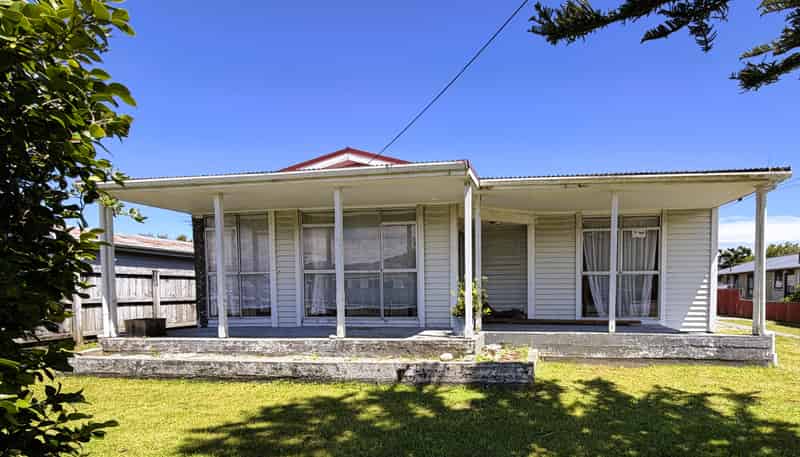 124 Blake Street, Blaketown