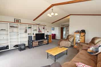 231 Racecourse Road, Waverley