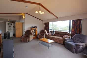 231 Racecourse Road, Waverley