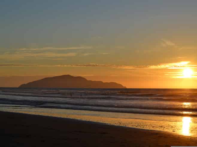 239 Manly Street, Paraparaumu Beach