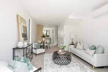 4 William Earp Place, Tawa