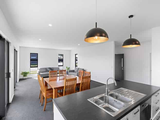 25 Chris Drive, Rolleston