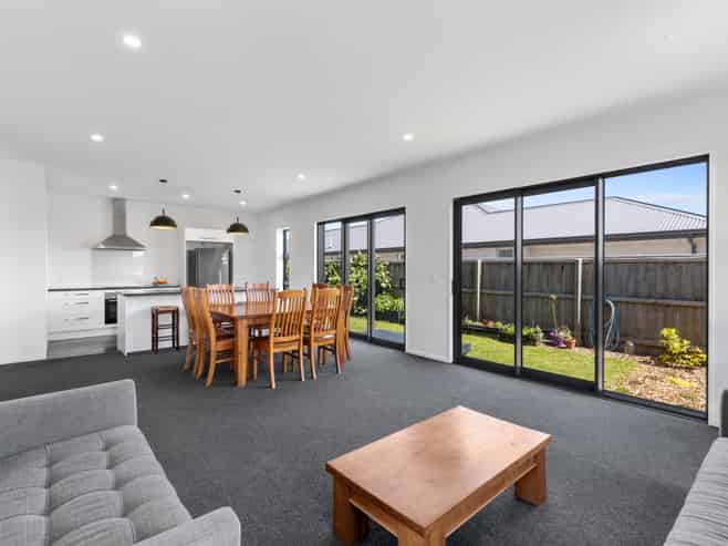 25 Chris Drive, Rolleston