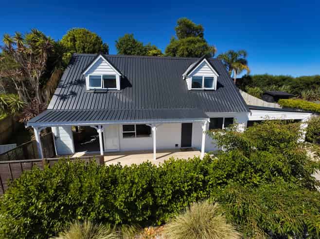 15 Weka Close, Red Beach