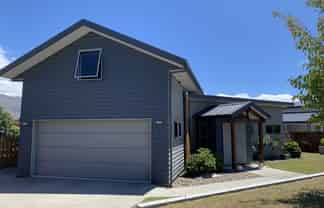 69 Rob Roy Lane, Wanaka