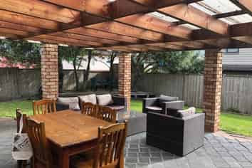 84 Gracechurch Drive , Flat Bush