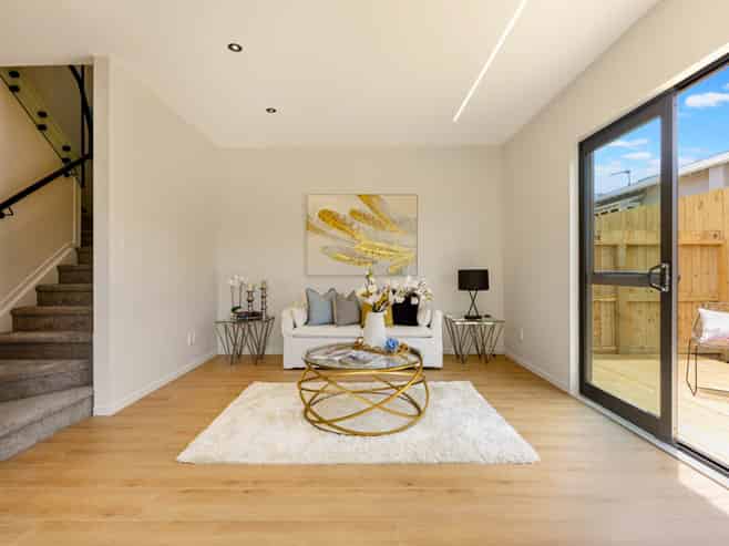 4/16 Grande Vue Road, Papatoetoe