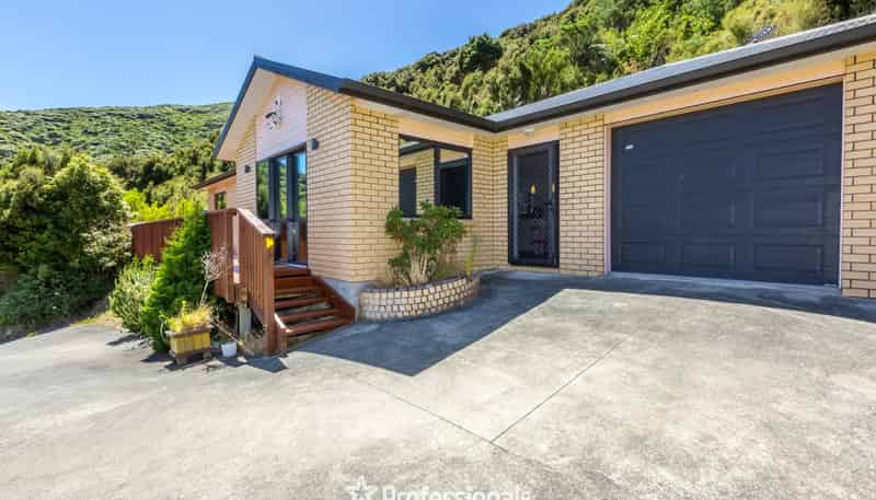 46f Castlerea Street, Wainuiomata