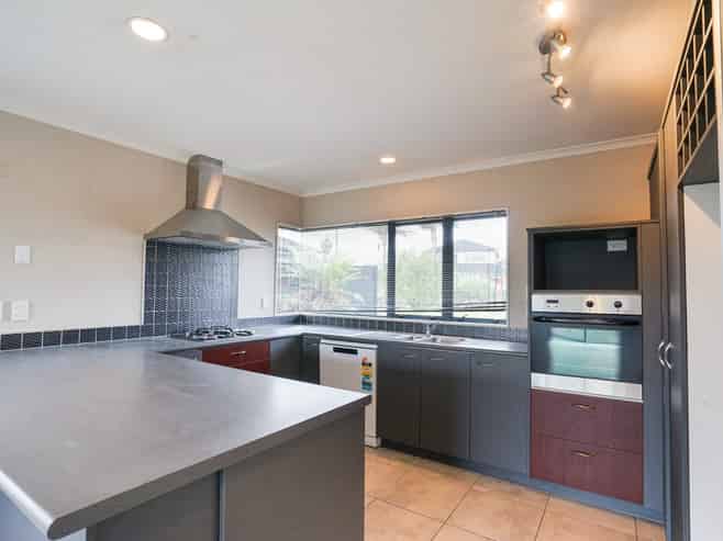 33 Fergy Crescent, Wattle Downs