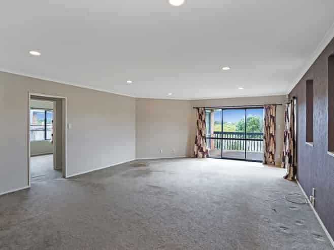 33 Fergy Crescent, Wattle Downs