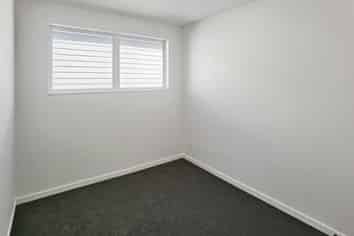 8 Yellow Pear Lane, Karaka